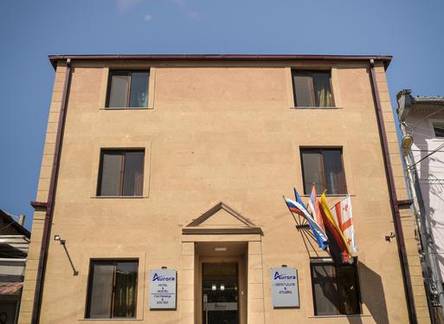 Отель Aurora Hotel & Hostel