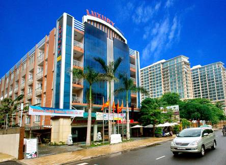 Отель Luxury Nha Trang Hotel