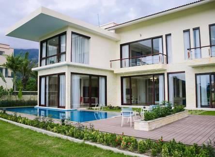 Отель Diamond Bay Golf & Villas