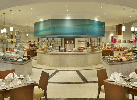 Отель Crowne Plaza Jordan Dead Sea Resort & Spa