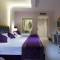 Отель Water Side Resort & Spa
