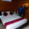 Отель Majestic Beach Comforts