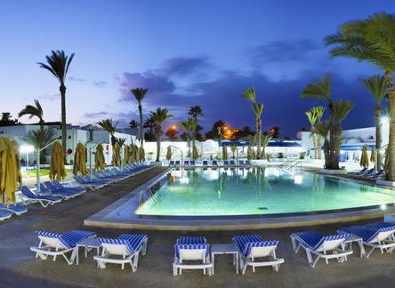 Отель Hari Club Beach Resort