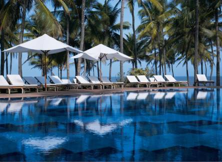 Отель Taj Holiday Village Resort & Spa