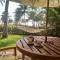 Отель Taj Holiday Village Resort & Spa