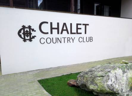Отель Chalet Country Club