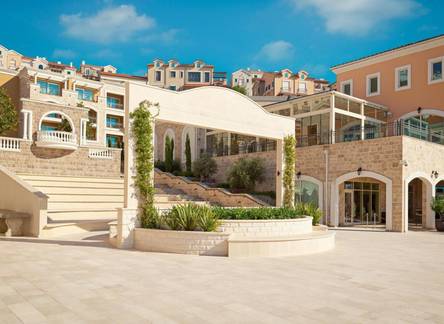 Отель The Chedi Lustica Bay