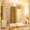Отель Deluxe Newport Hotel