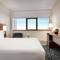 Отель Ramada by Wyndham Lisbon