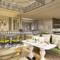 Отель Four Seasons Hotel Kuala Lumpur