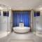 Отель Banana Island Resort Doha by Anantara