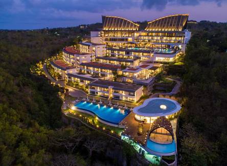 Отель Renaissance Bali Uluwatu Resort & Spa