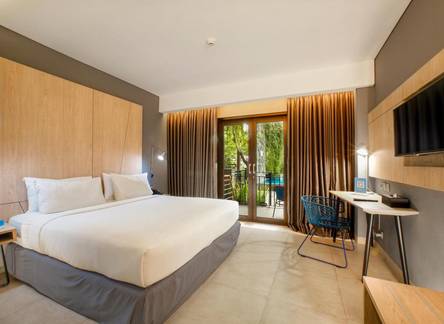 Отель Solia Legian Bali