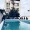 Отель Hotel King Tom