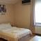Отель Hotel Doesi