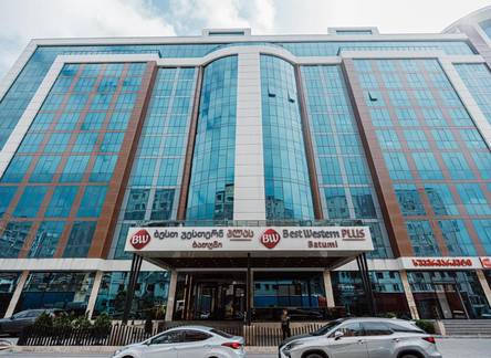 Отель Best Western Plus Batumi
