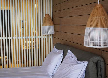 Отель Ikones Suites