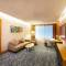 Отель Holiday Inn Baku