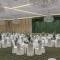 Отель Parklane a Luxury Collection Resort & SPA
