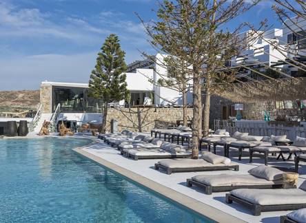 Отель Myconian Utopia Relais & Chateaux