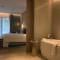 Отель Renaissance Pattaya Resort & Spa