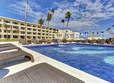 Отель Royalton Bavaro Resort & Spa