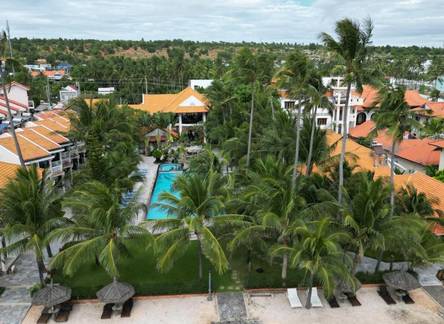 Отель Ravenala Muine Resort