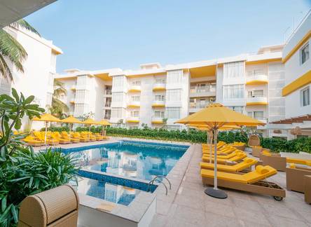 Отель Bloom Suites