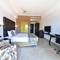 Отель Silver Sands Serenity
