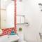 Отель Hotel 81 Kovan
