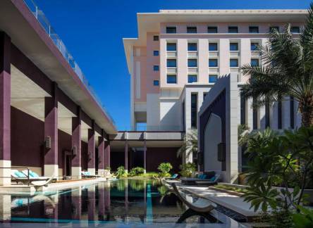 Отель Hormuz Grand Muscat, A Radisson Collection Hotel