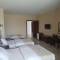 Отель Hotel 725