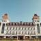 Отель Tskaltubo Plaza Resort & Spa