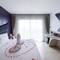 Отель Blue Boat Hotel JC
