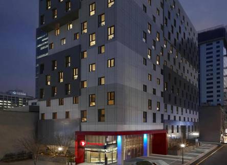 Отель Travelodge Myeongdong Euljiro