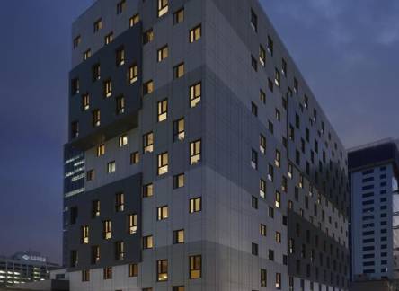 Отель Travelodge Myeongdong Euljiro
