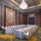 Отель The Berkeley Hotel Pratunam