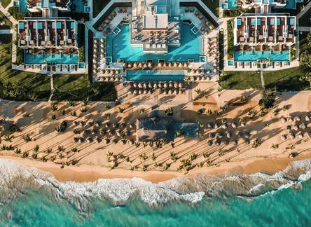Отель Excellence El Carmen
