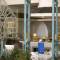 Отель Golden Tulip Taj Sultan