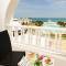 Отель Golden Tulip Taj Sultan