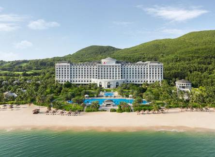 Отель Nha Trang Marriott Resort & Spa, Hon Tre Island