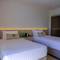 Отель Worita Cove Hotel