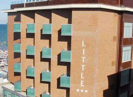 Отель Little Hotel