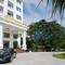 Отель Homestead Seaview Phu Quoc Hotel