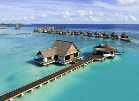 Отель Mercure Maldives Kooddoo Resort