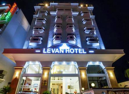 Отель Le Van Hotel