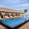 Отель Lembongan Beach Club Resort