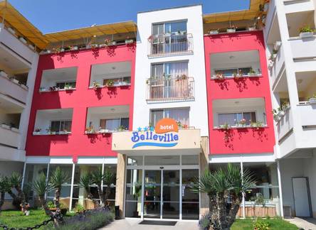 Отель Hotel BelleVille