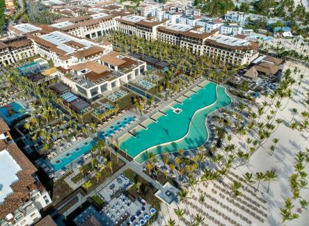 Отель Lopesan Costa Bavaro Resort