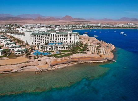 Отель Stella Di Mare Sharm Beach Hotel & Spa
